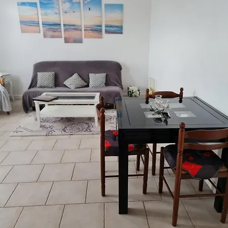 Chez Anne Tatil Evi *